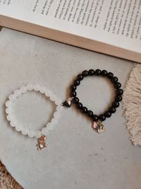 Adjustable Couple Glass Beads Bracelet With Magnetic Hart with Tom and Jerry Charms Adjustable Couple Glass Beads Bracelet With Magnetic Hart with Tom and Jerry Charms