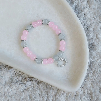 Adjustable Glass Beads Bracelet with Kitty Charms Adjustable Glass Beads Bracelet with Kitty Charms