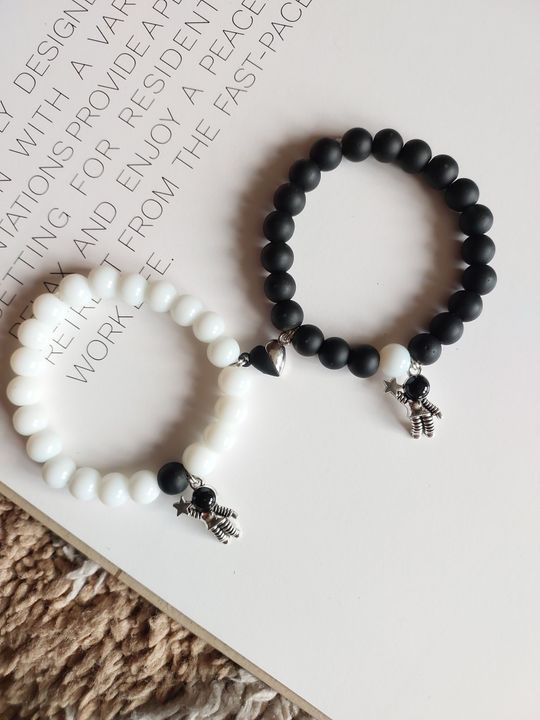Adjustable Couple Glass Beads Bracelet With Magnetic Hart with Astronaut Charms